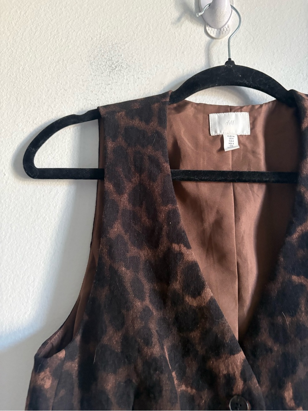 H&M Sz 4 Leopard Classic Button Front Vest - Picture 3 of 8